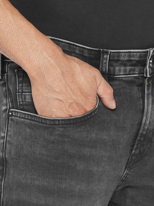 JADON-Black Regular Fit Jeans