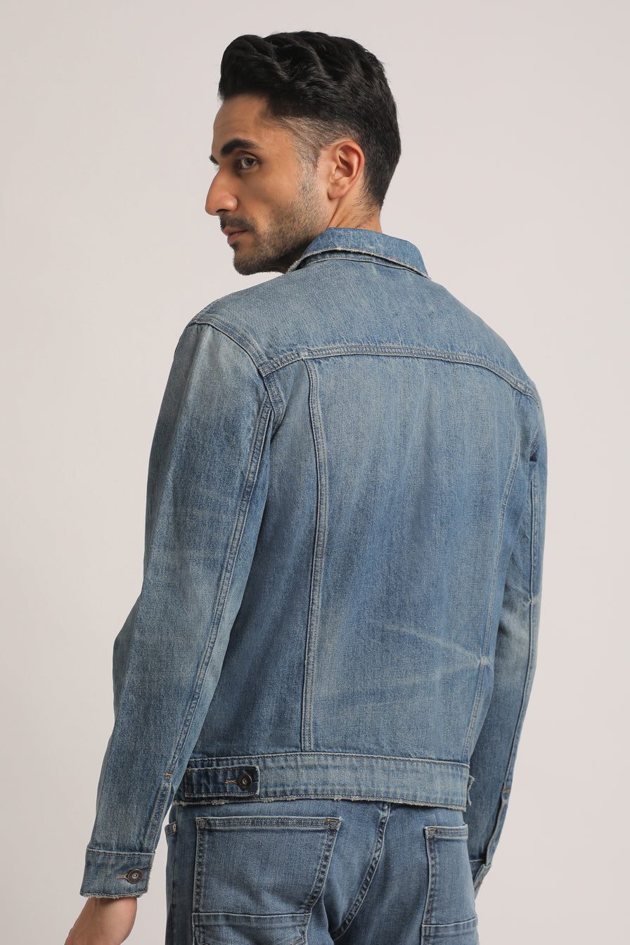 CONNER-MEN MID BLUE CLASSIC TRUCKER JACKET