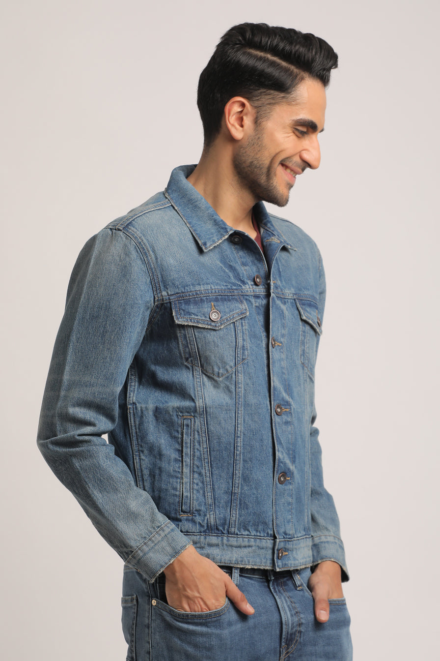 CONNER-MEN MID BLUE CLASSIC TRUCKER JACKET