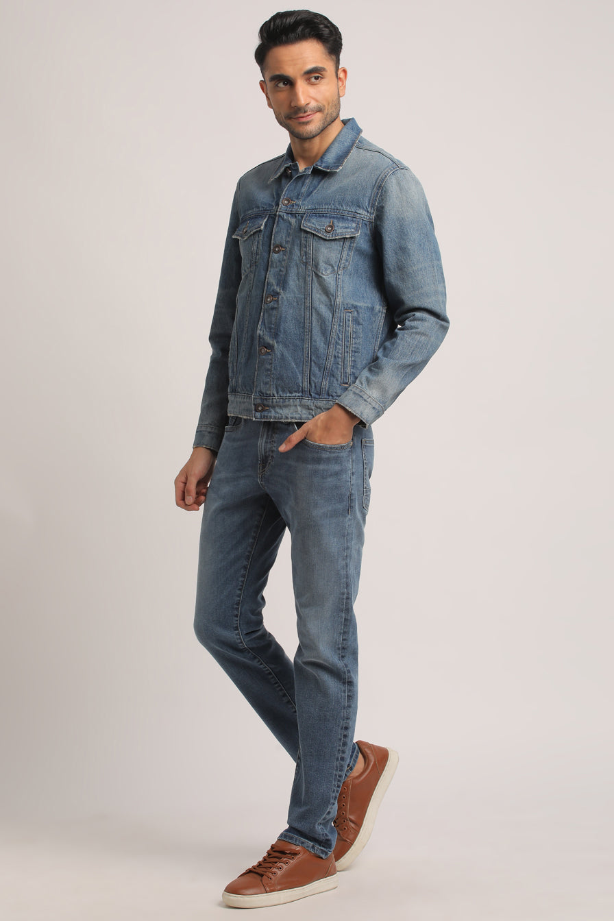 CONNER-MEN MID BLUE CLASSIC TRUCKER JACKET