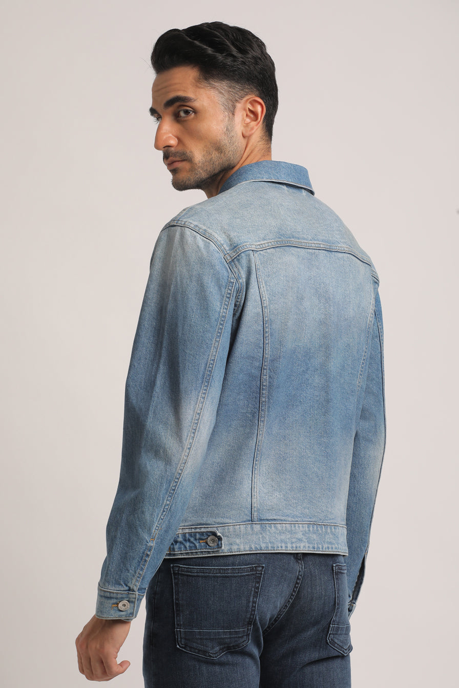 DEREK-MEN LIGHT BLUE CLASSIC TRUCKER JACKET