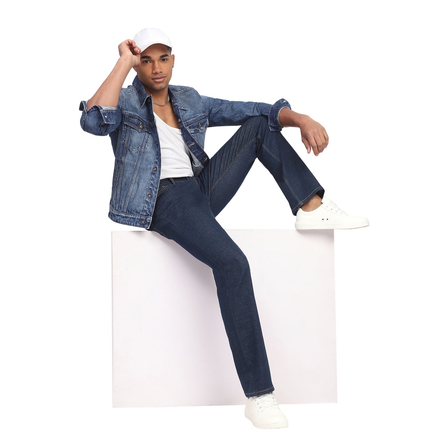 GEM-BLUE REGULAR FIT JEANS